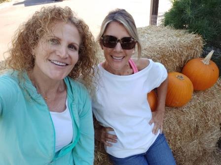 Shari Likes Fruit and Eva the Raw Food Coach